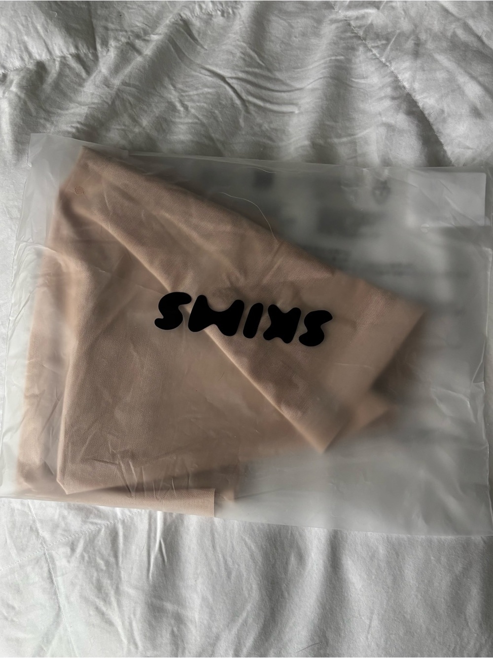 NWT Skims Sheer Sculpt - Low Back Short - Picture 5 of 6